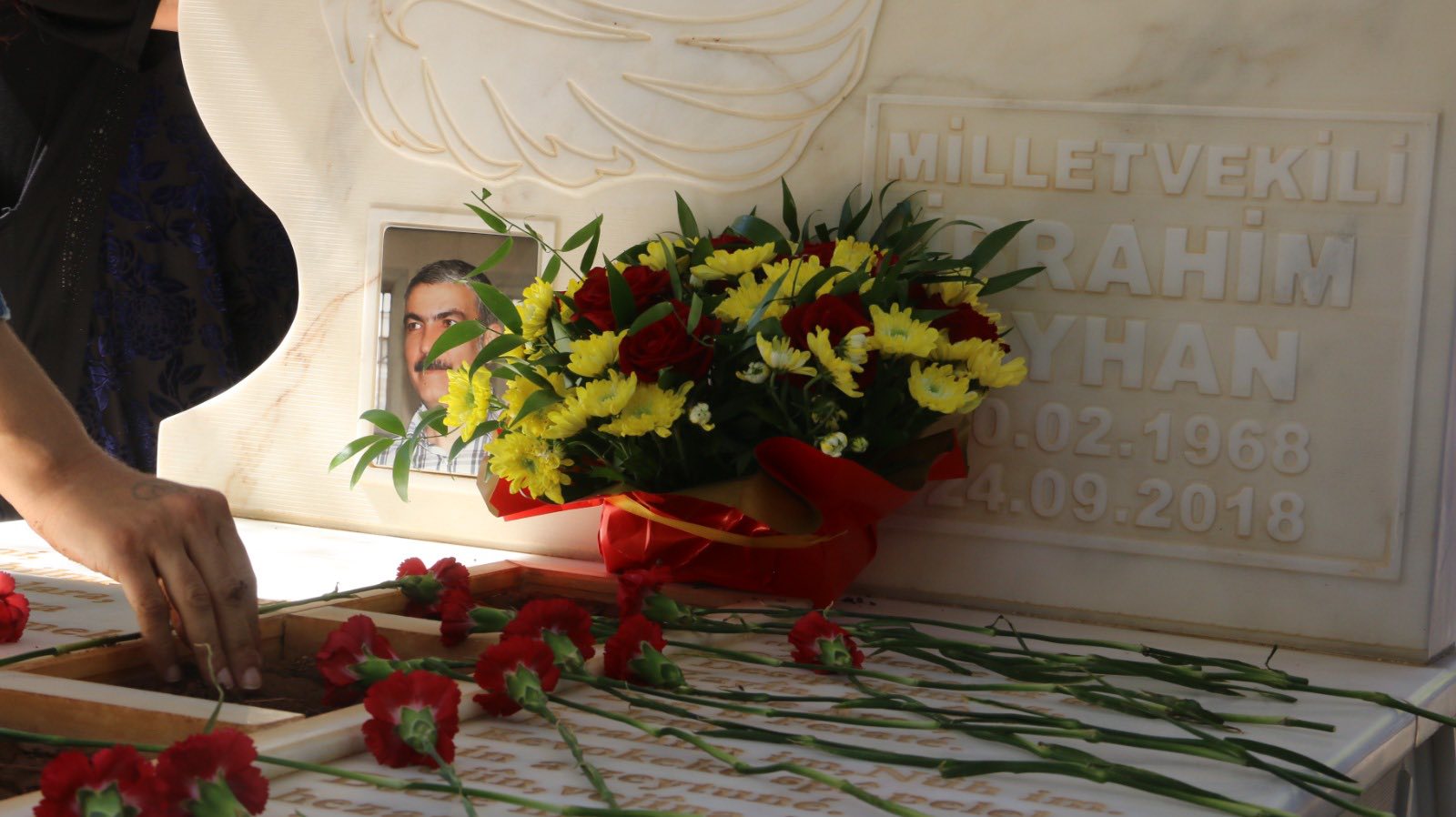 Şanlıurfalı merhum milletvekili mezarı başında anıldı