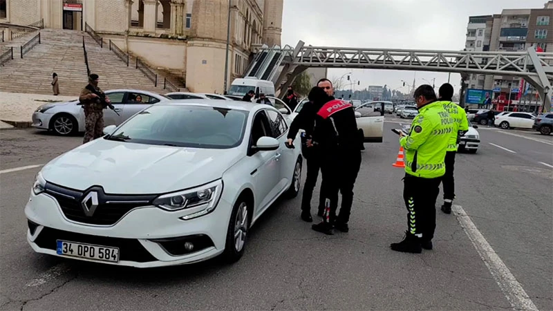 Şanlıurfa'da huzur operasyonu: 20 kişi yakalandı