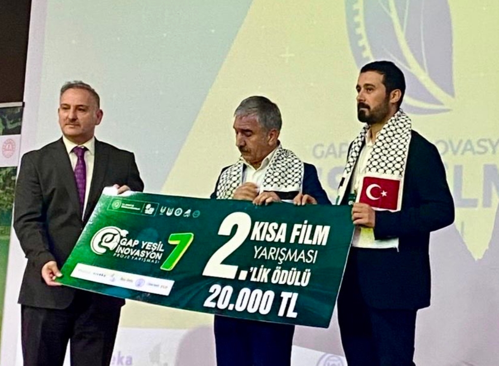 Film Festivali'nde Şanlıurfa'ya 3 ödül... Sahnede "Filistin" farkındalığı