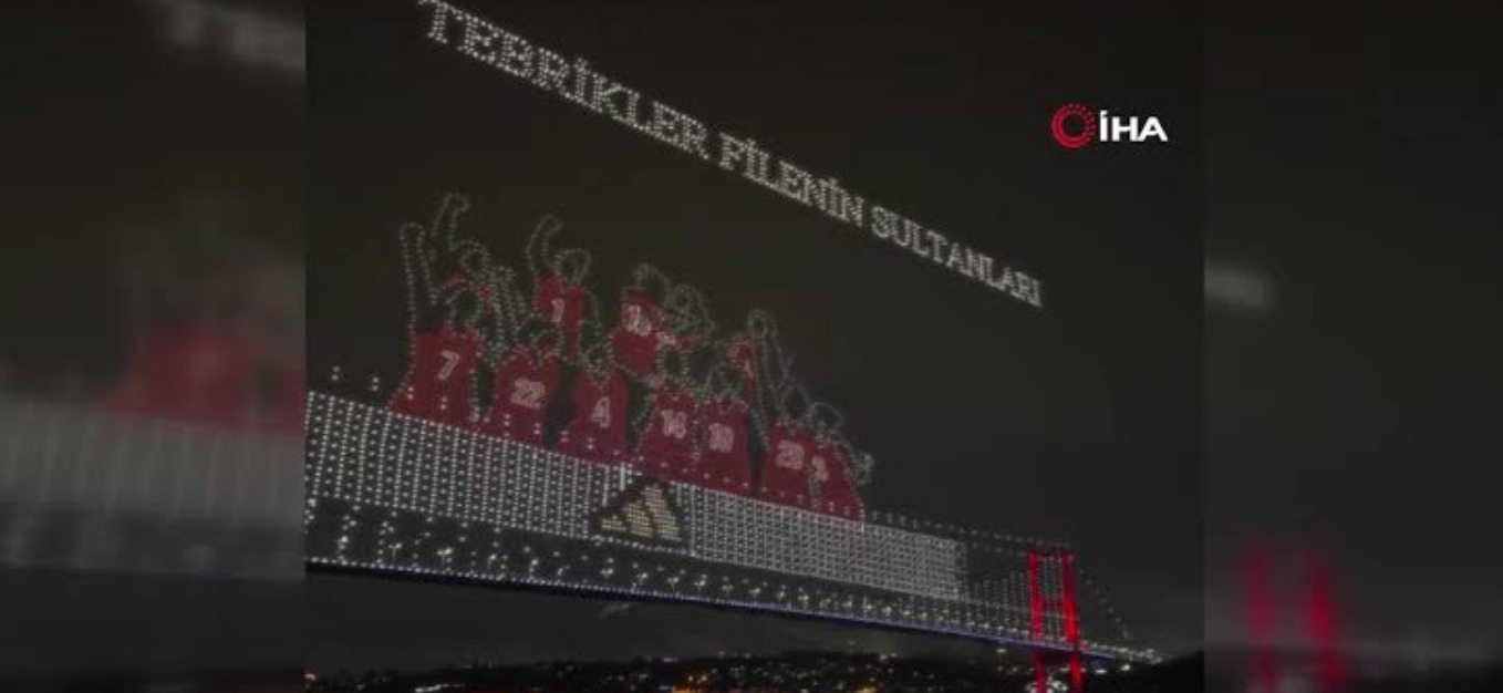 Millilerin Avrupa şampiyonluğu coşkusu gökyüzüne taşındı