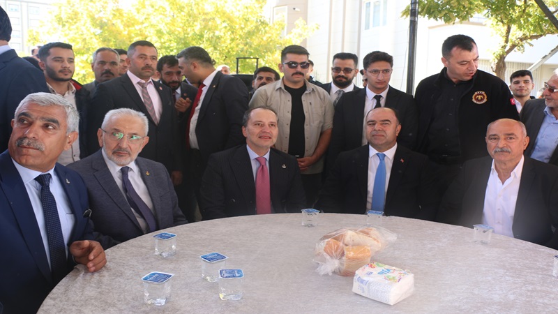 Erbakan Şanlıurfa'da 3 asırdır düzenlenen programa katıldı