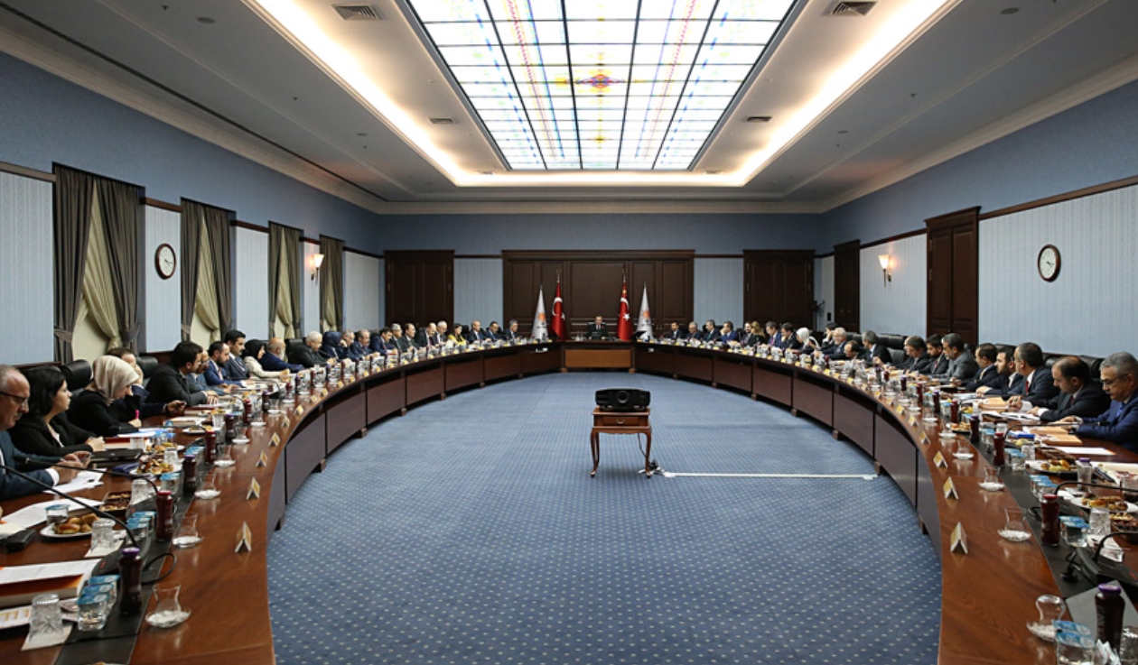AK Parti'de büyük değişeme günler kaldı! Listede Şanlıurfalı isim var mı?