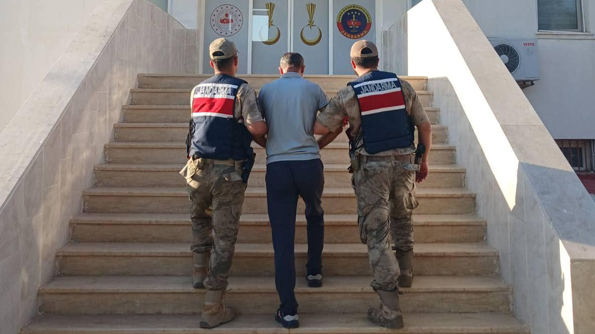 Şanlıurfa’da jandarmanın takibi firari hükümlüyü yakalattı!