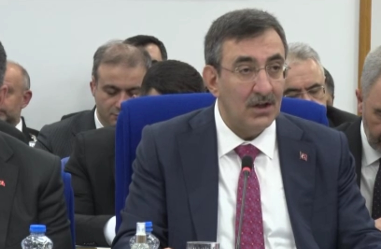 "2026'da kişi başına düşen milli gelir 18 bin 621 dolara çıkacak"