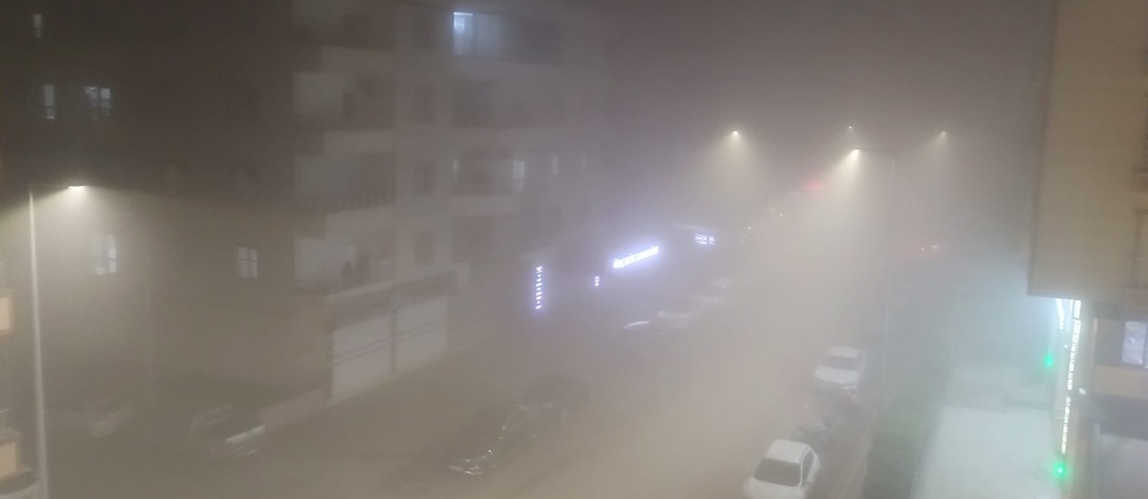 Şanlıurfa'nın ilçesini sis kapladı...