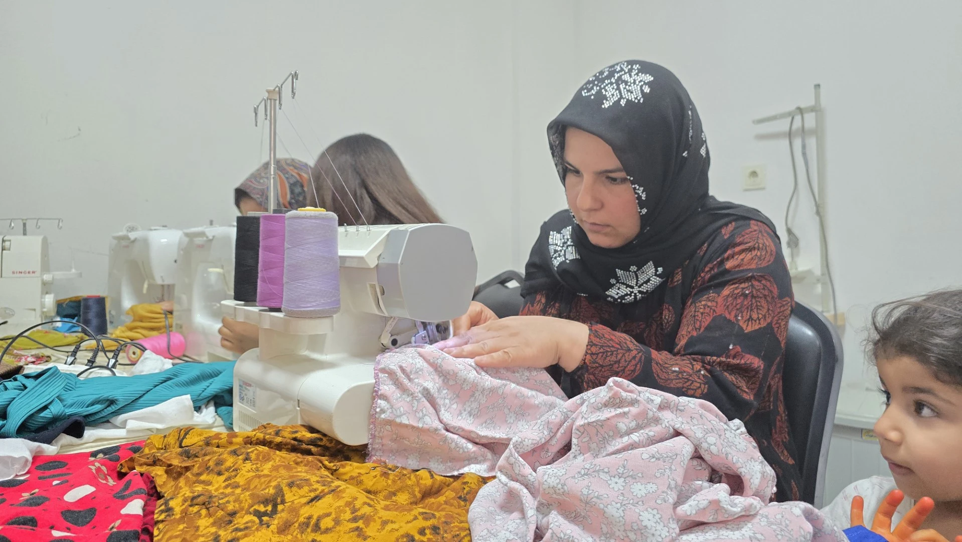 Eyyübiye’de kadınlar hem öğreniyor hem kazanıyor!