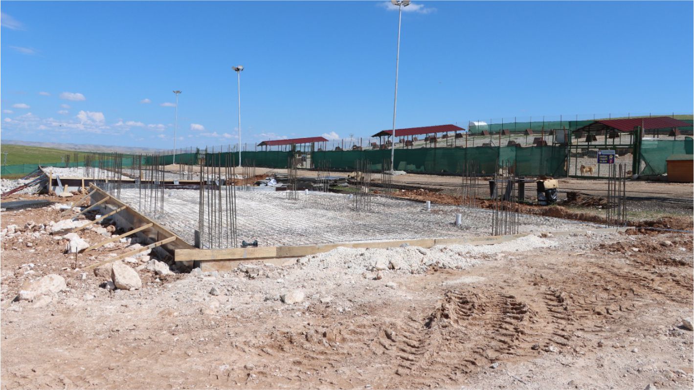 Karaköprü’den can dostlara modern yuva