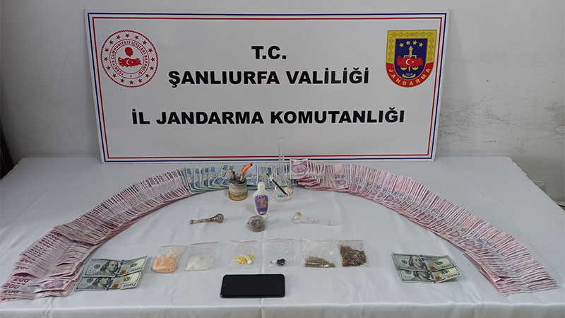 Şanlıurfa'da zehir taciri suçüstü yakalandı