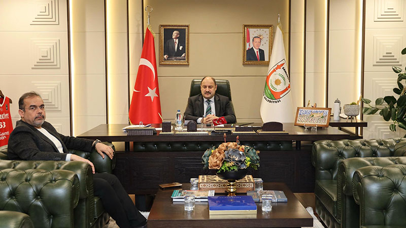 Gazeteci Arısüt’ten Başkan Gülpınar’a ziyaret!