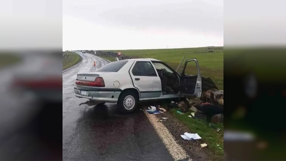 Şanlıurfa'da otomobil duvara çarptı! Yaralılar var...