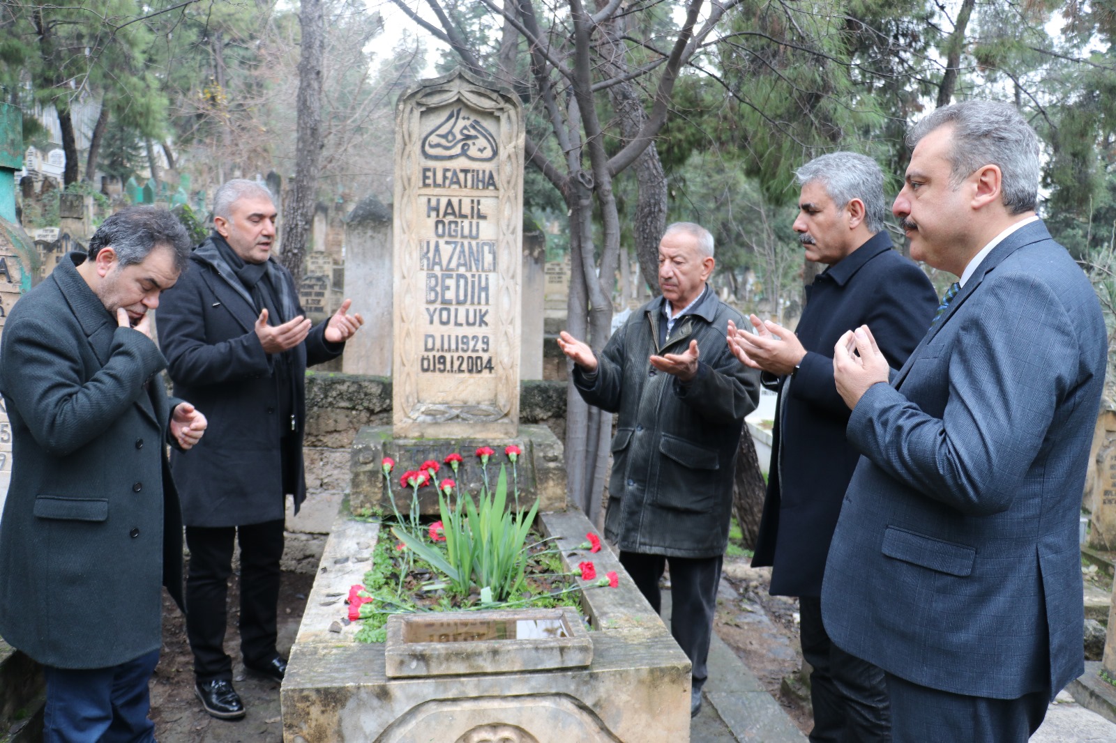 Kazancı Bedih mezarı başında anıldı