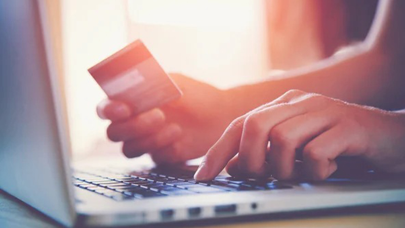 Resmi Gazete'de yayımlandı! Kart, şifre ve kodlar KDV'ye tabi olacak