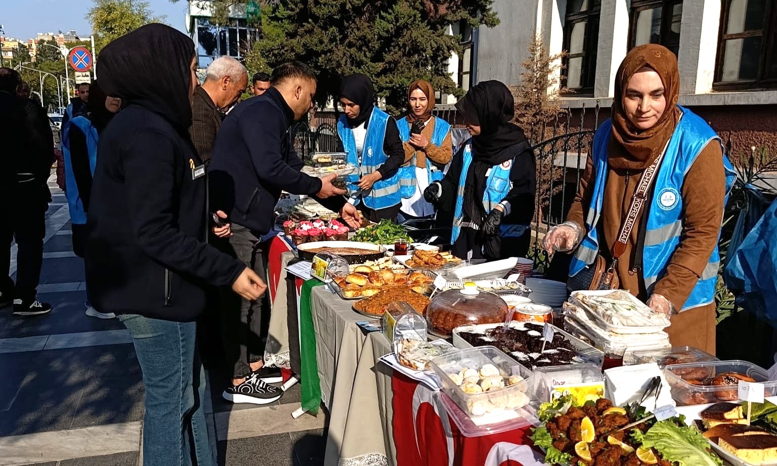 Şanlıurfa’da kadınlar Gazze için bir araya geldi