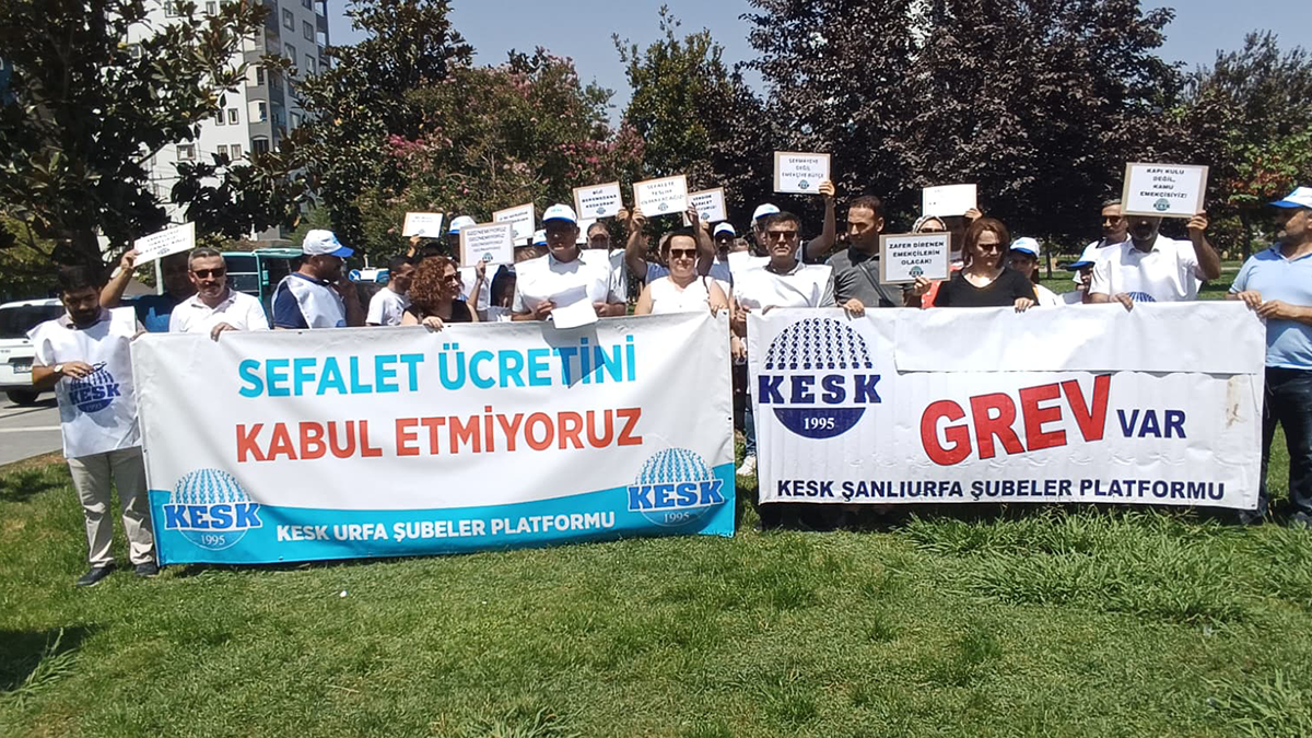 Şanlıurfa’da kamu emekçilerinden zam tepkisi: Simit parasına bile denk gelmiyor