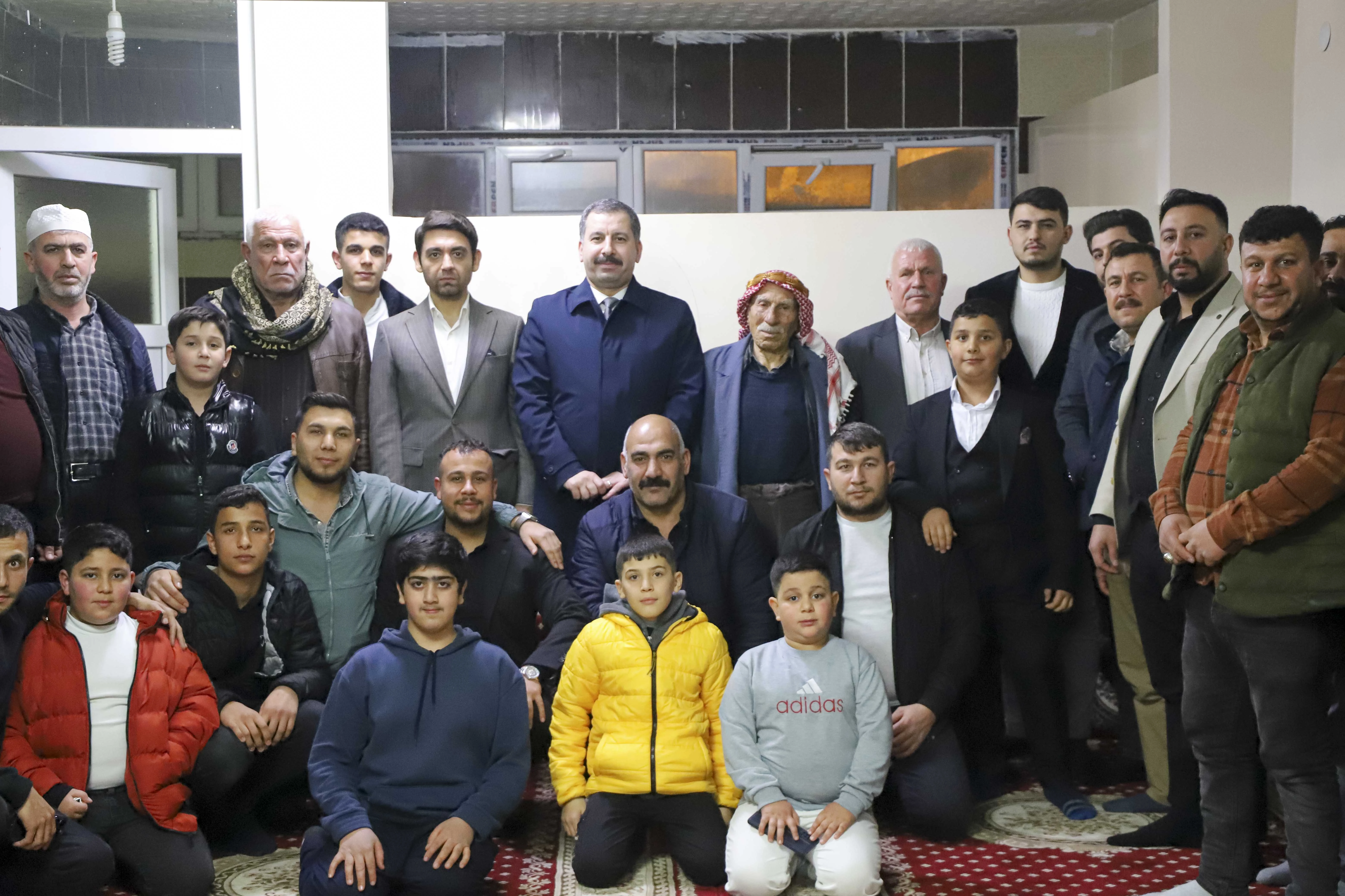 Metin Baydilli ev toplantılarına katıldı
