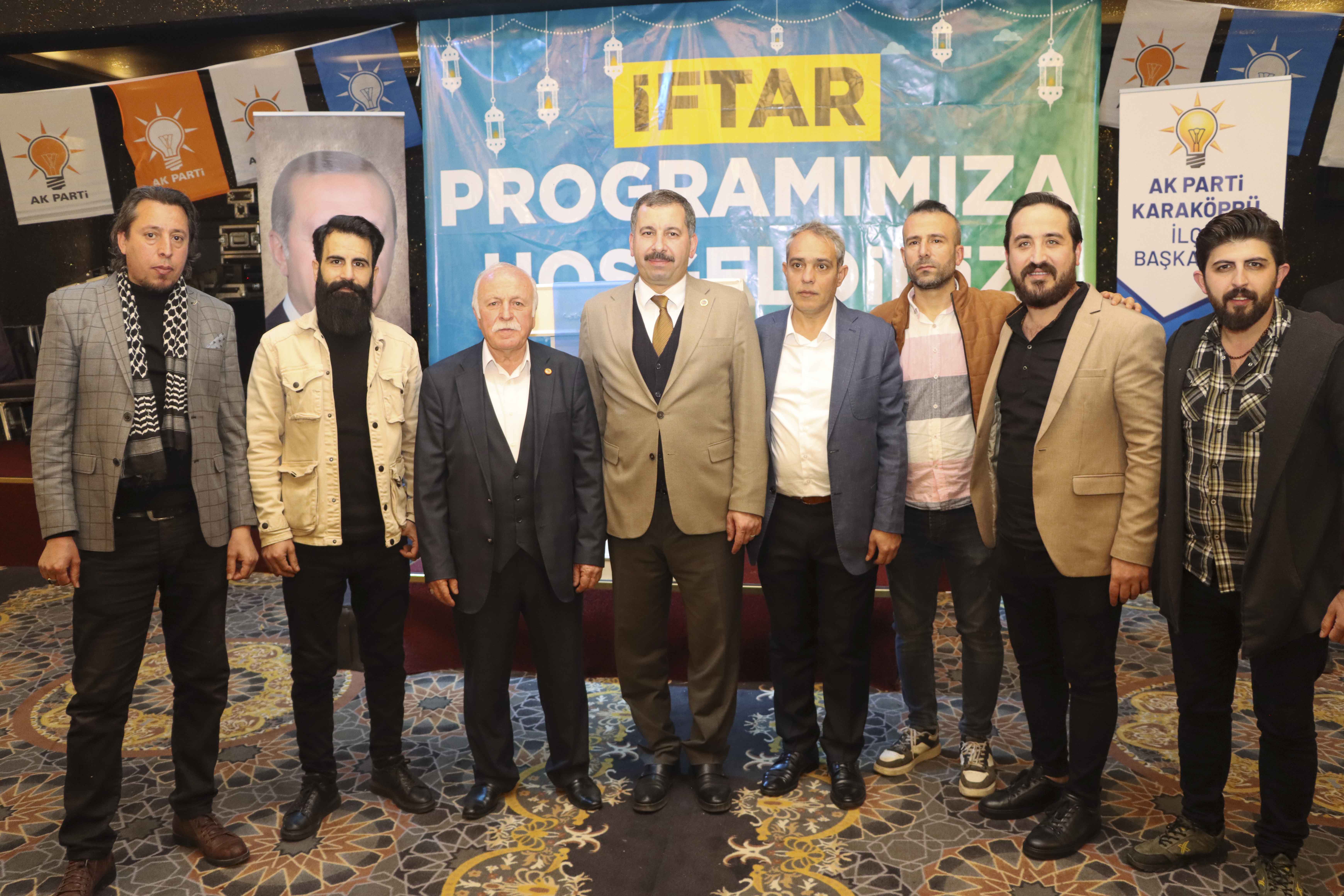 Başkan Baydilli berberler ve kuaförlerle iftarda buluştu