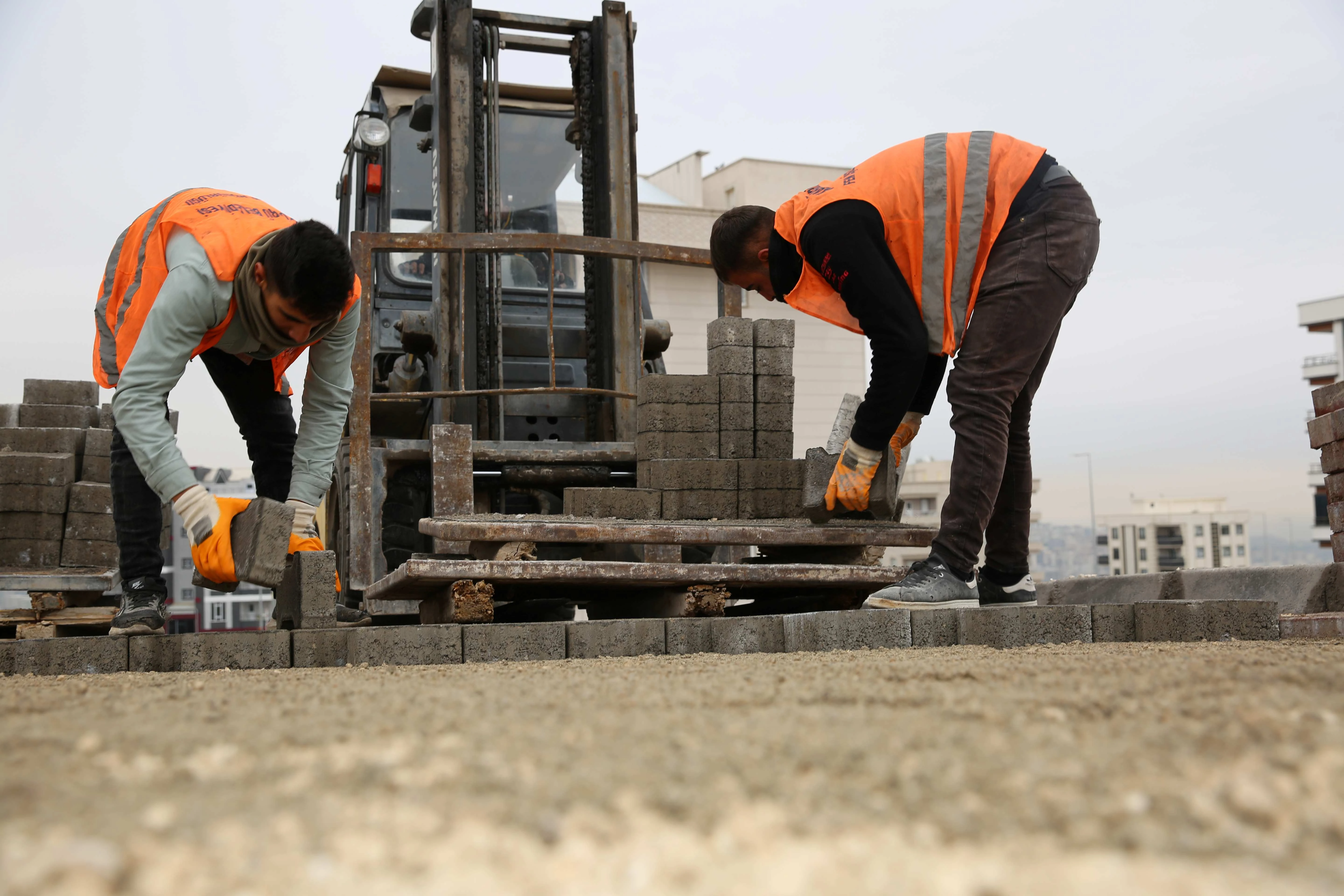 Karaköprü’de beklenen yollar açılıyor