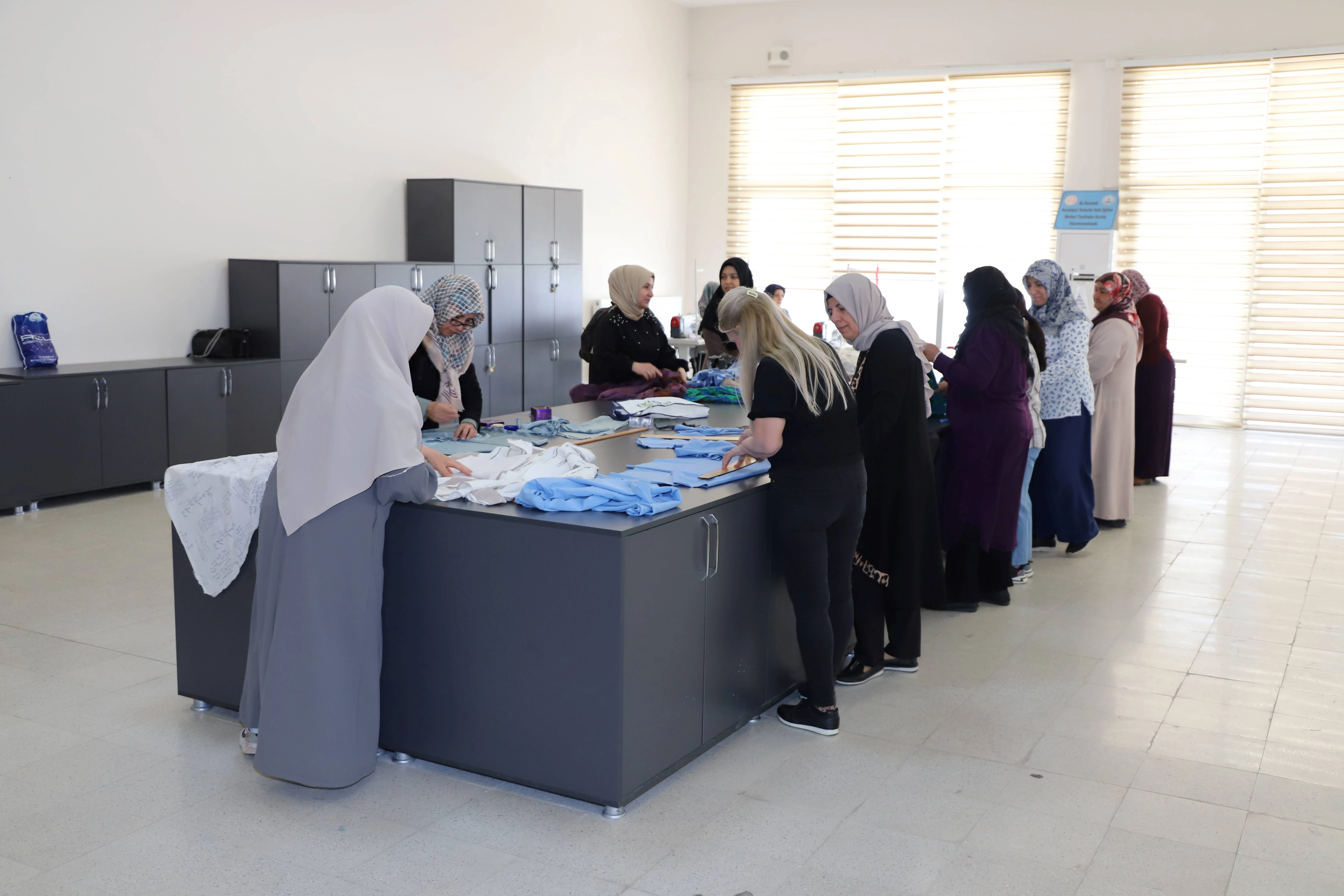 Karaköprü'de kadınlara meslek edinme imkanı