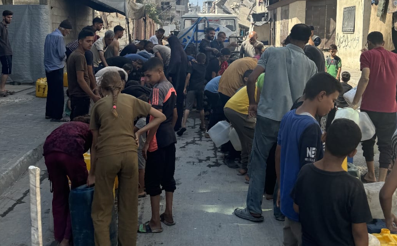 Şanlıurfa'dan Gazze'ye içme suyu! 18 hayırsever el uzattı...