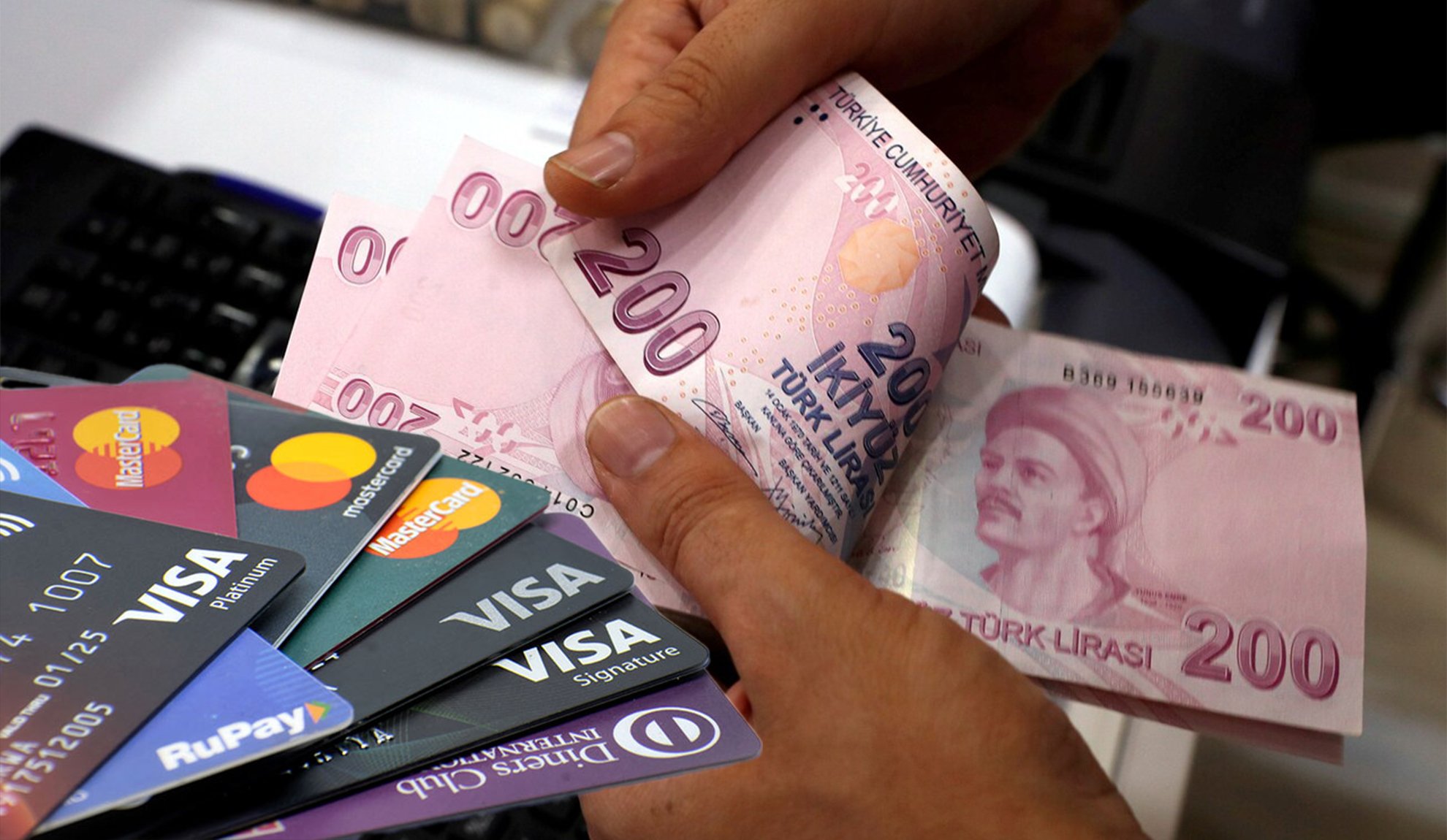 1 milyondan fazla kişi kredi ve kart borçlarını ödeyemiyor