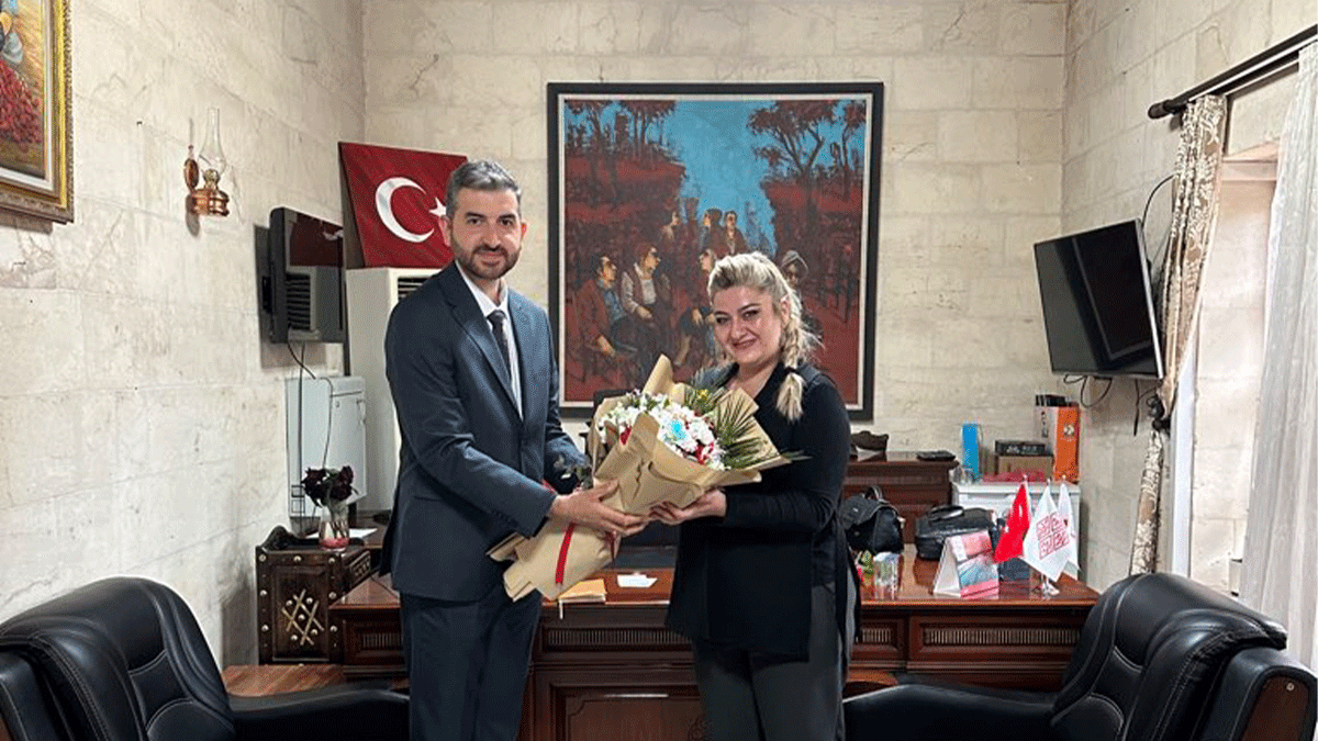 Şanlıurfa Büyükşehir’de devir teslim yapıldı! Yeni başkan göreve başladı