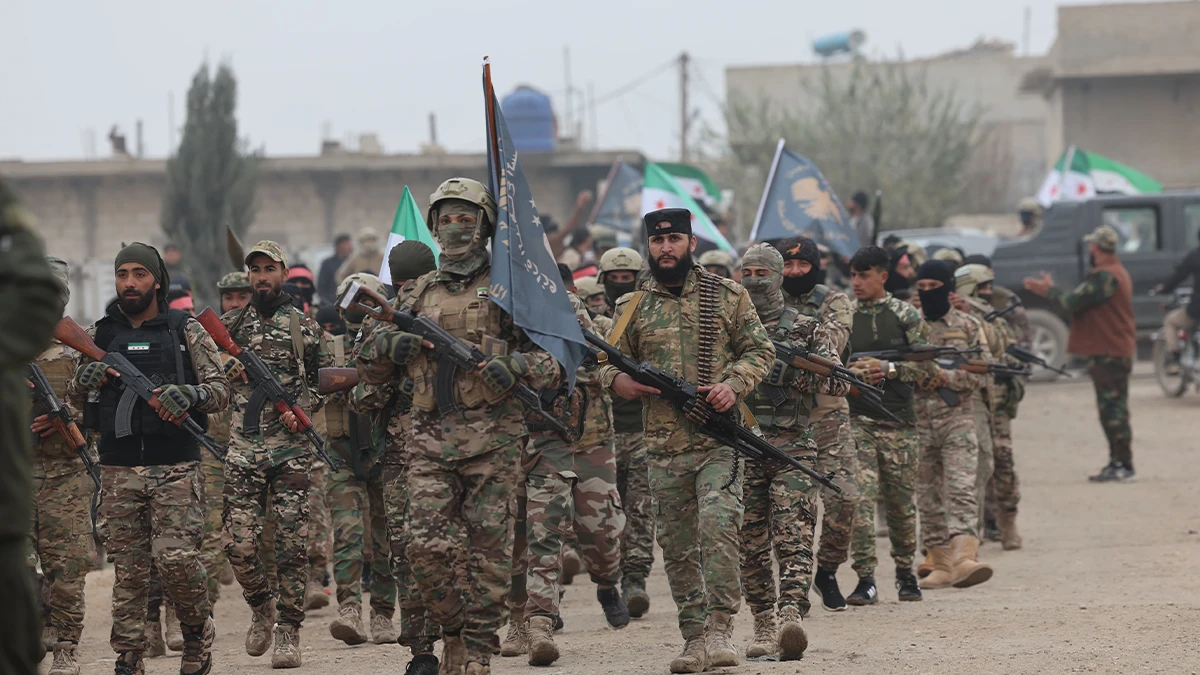 Tel Abyad’da bayraklar özgürlük için dalgalandı