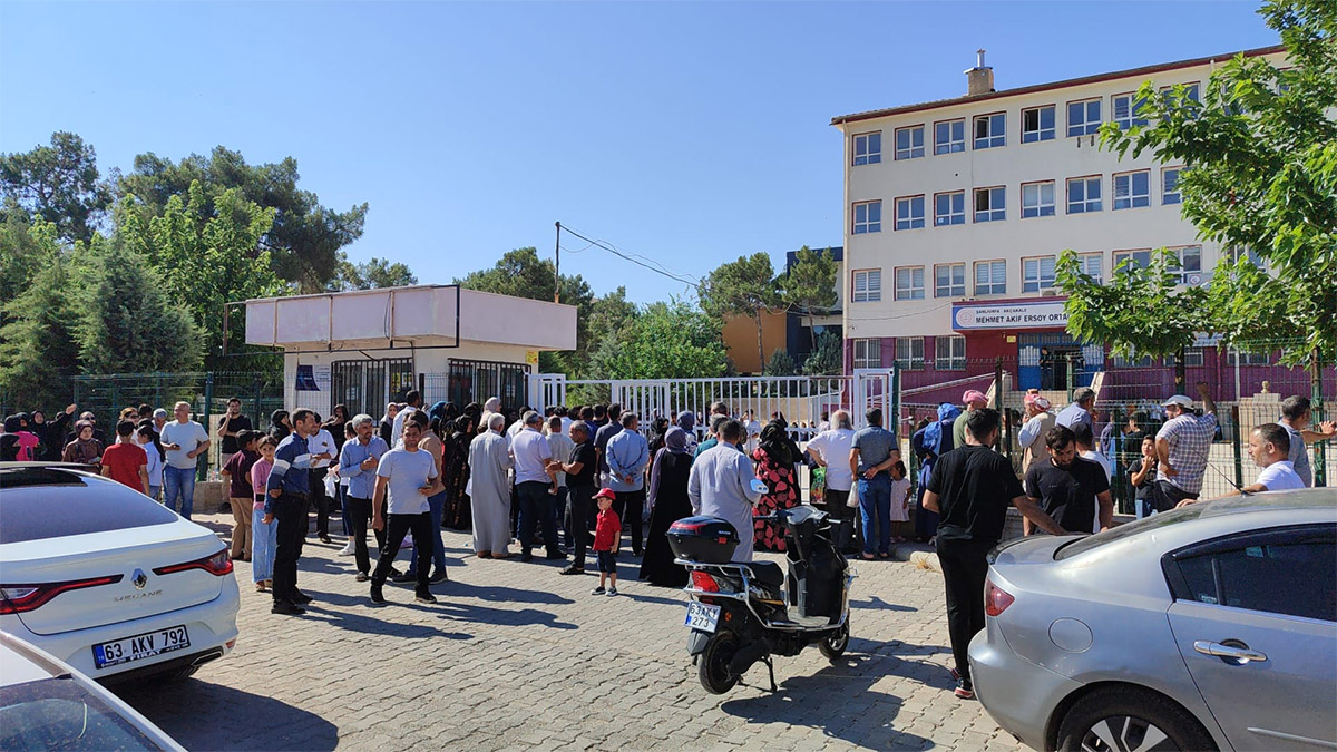 Şanlıurfa’da LGS heyecanı bitti: 27 bin öğrenci sınav için ter döktü