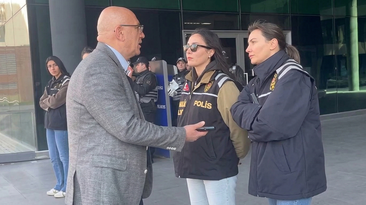 Şanlıurfa Milletvekili Tanal: Darbe dönemlerinde bile durmadı