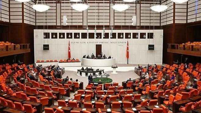 Meclis olağanüstü toplanıyor