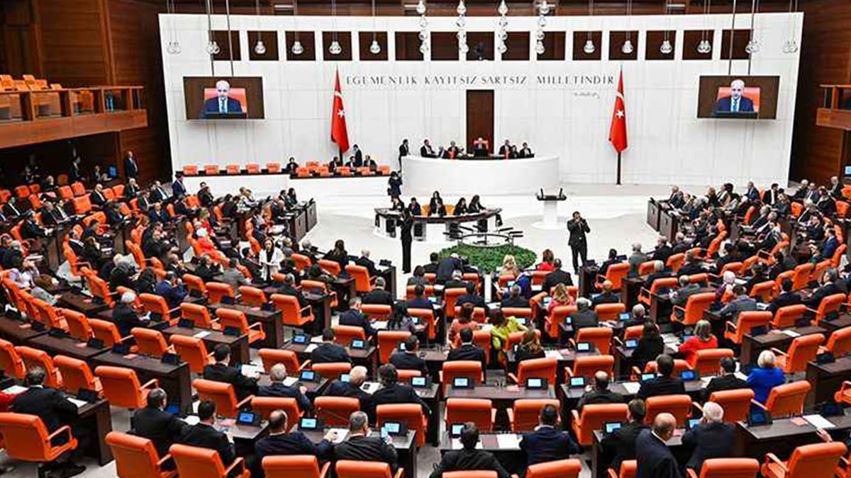 "Terörsüz Türkiye" sürecinde önemli gelişme: Çerçeve yasa Meclis'te imzaya açıldı