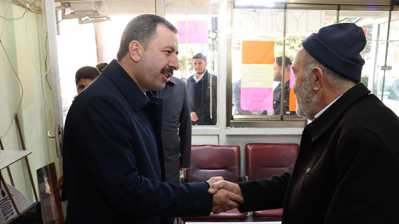 Başkan Baydilli esnafa Karaköprü’yü kalkındıracak projelerini anlattı