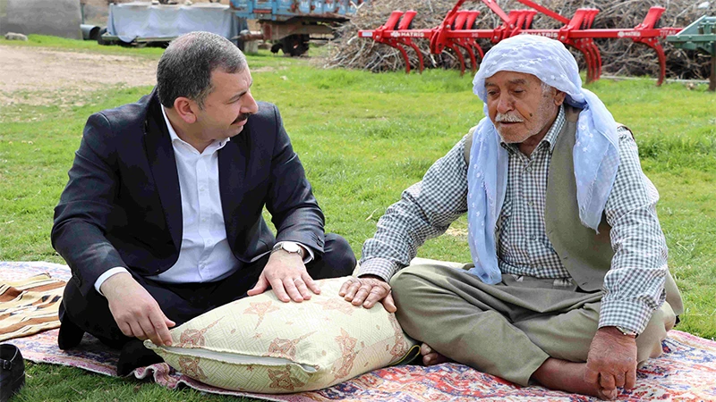 Kırsal mahallelerin desteğini istedi