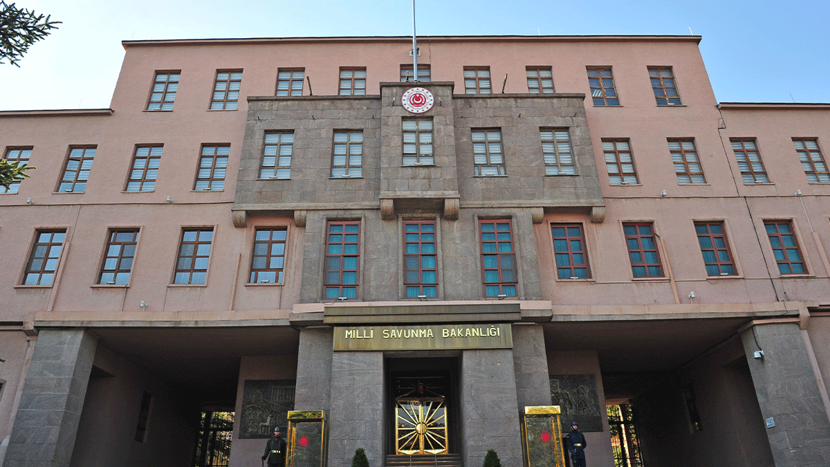 Türk askeri Ukrayna’ya gidecek mi? MSB’den açıklama geldi