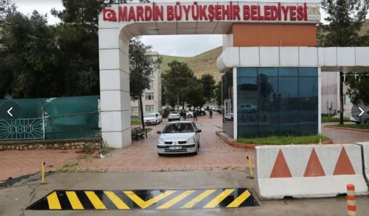 Mardin'de kayyum kararı! Görev süresi uzatıldı