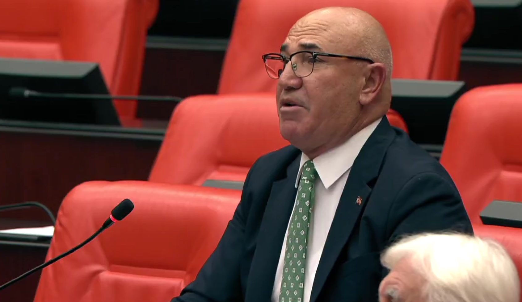 TBMM'de Lübnan tezkeresi itirazları: Vekil sözleriyle gözleri Şanlıurfa'ya çevirtti