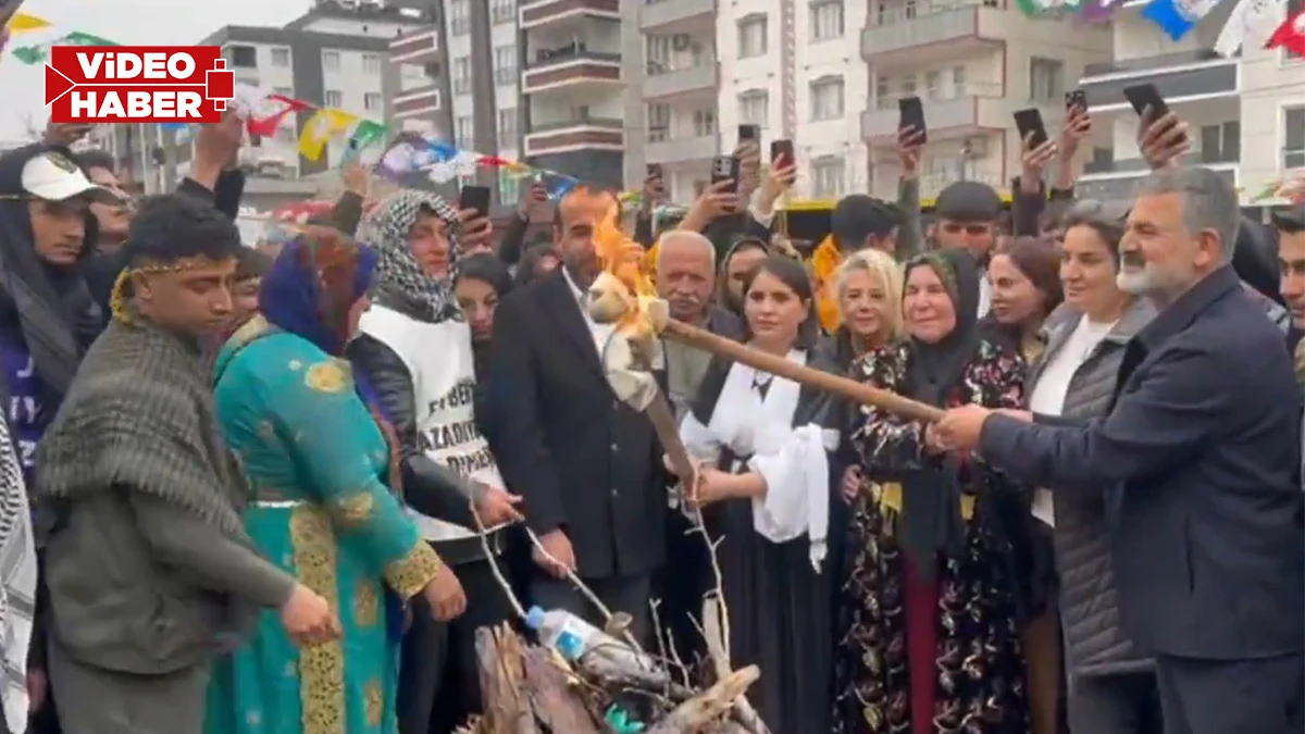 Şanlıurfa’da ilk Newroz ateşi yandı!