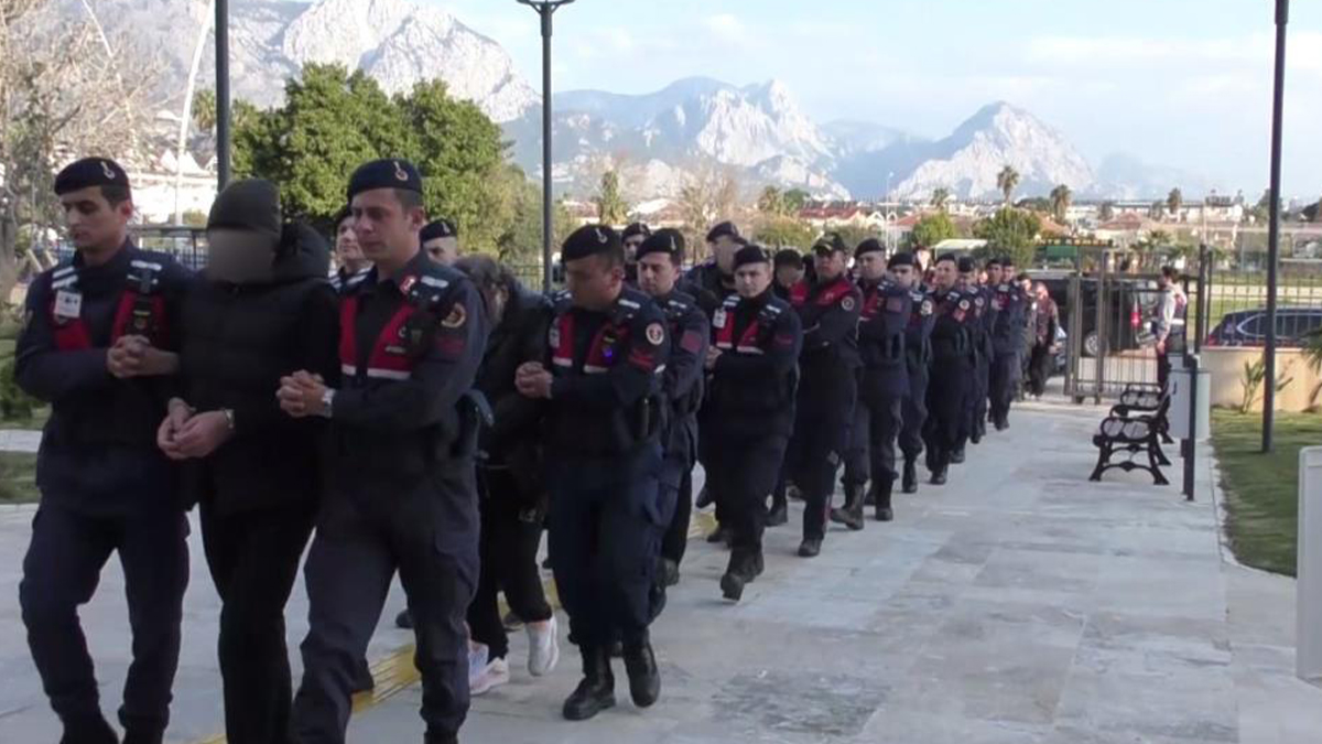 Şanlıurfa’nın da aralarında olduğu 3 ilde tefecilik operasyonu! Gözaltılar var...
