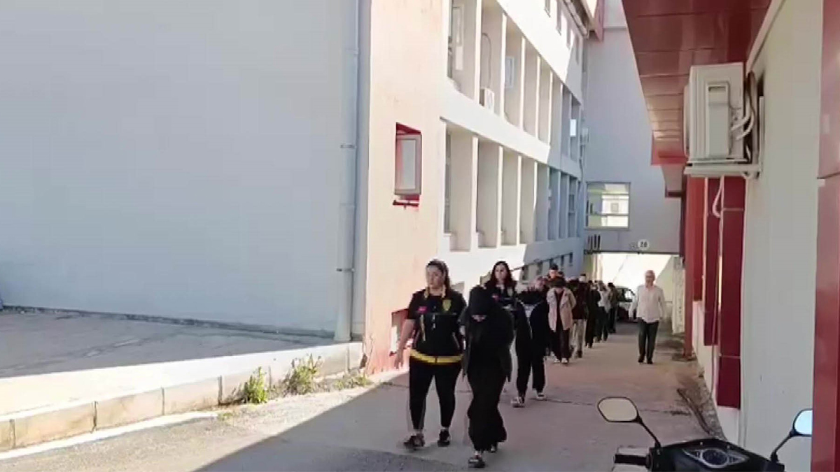 "Hakimiz, savcıyız" diyerek milyonluk vurgun! Şanlıurfa uzantılı operasyonda tutuklamalar var