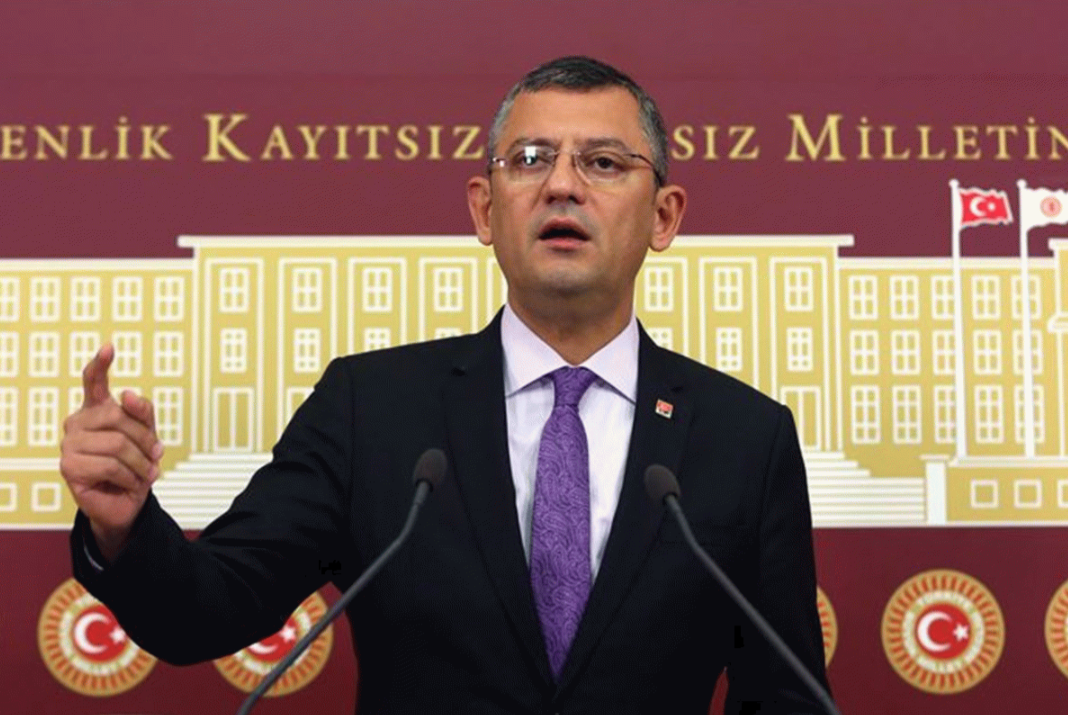 Ankara’da gündem Şanlıurfa!  CHP lideri Özel: DEDAŞ'ın Şanlıurfa’ya ettiğini kimse etmiyor