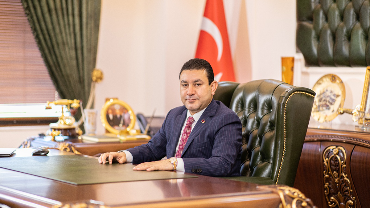 Başkan Özyavuz: Seslerin sustuğu, kalplerin yandığı o büyük felaketin 3. yılı