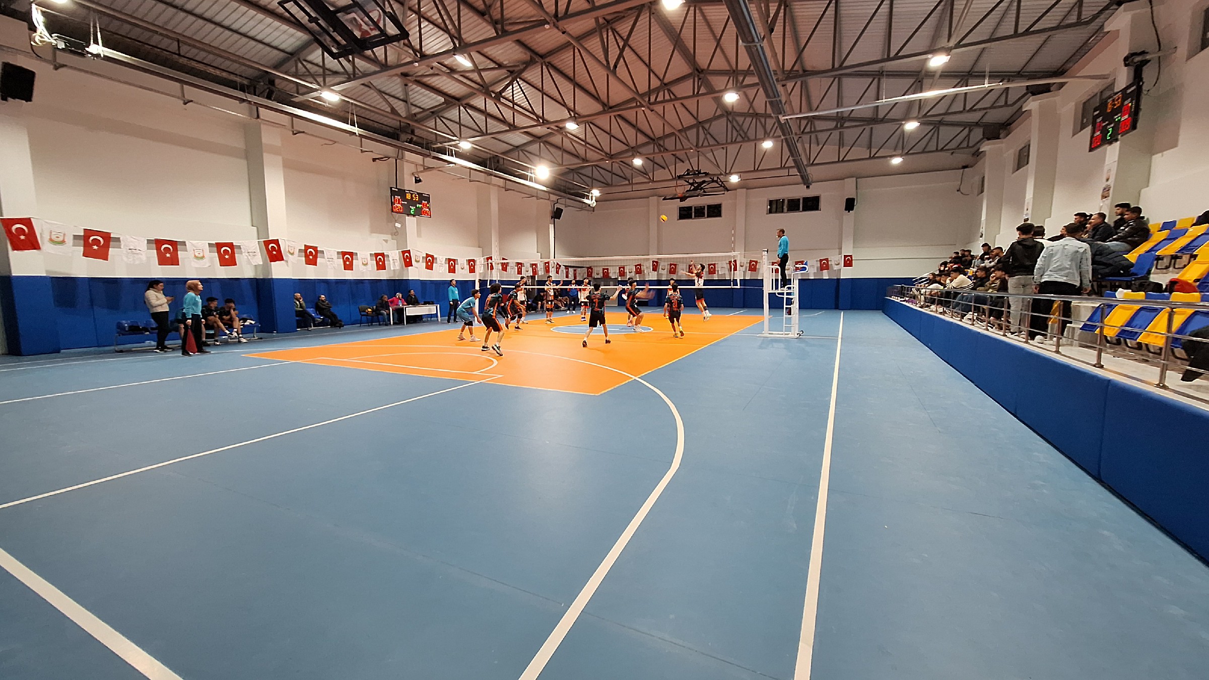 Şanlıurfa’ya bir spor salonu daha!