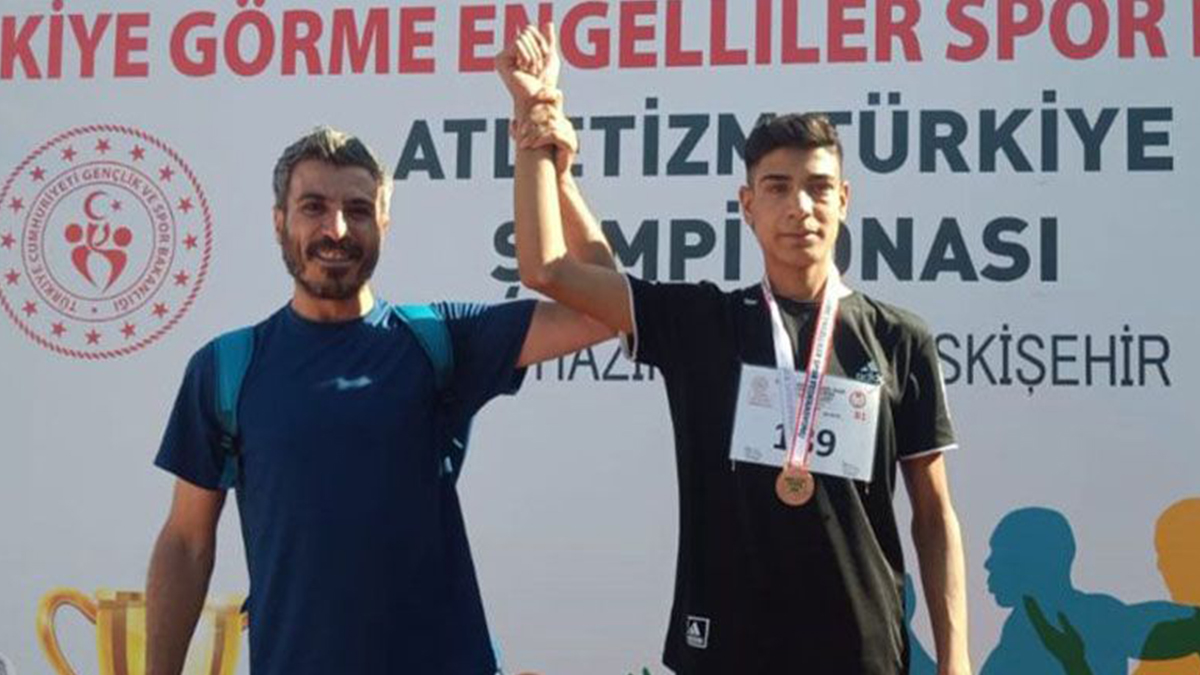 Şanlıurfalı sporcu engelleri aşıp, Türkiye şampiyonu oldu