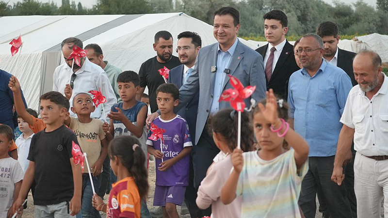 Arıkan’dan Şanlıurfalı tarım işçilerine ziyaret! “Sorunlar mutlaka çözülmeli”