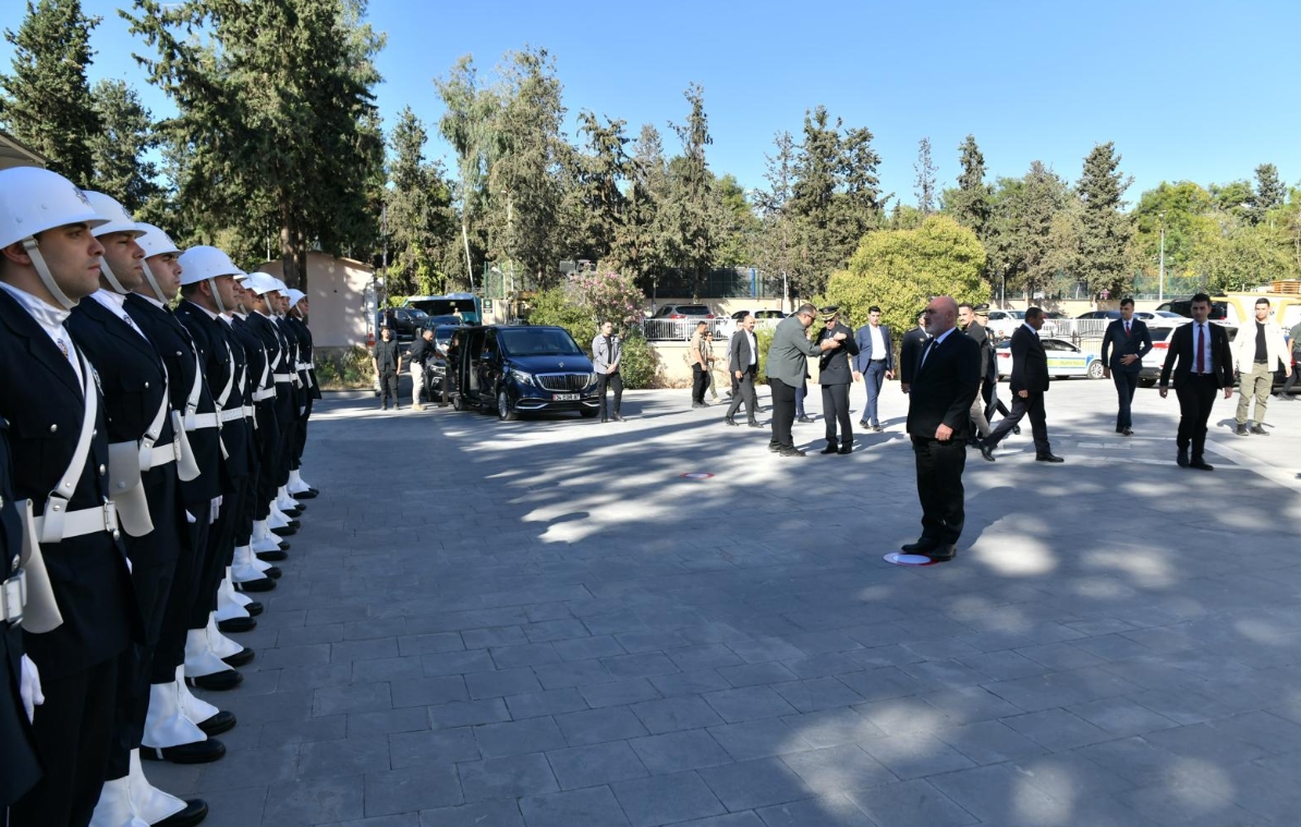 Bakan Yardımcısı'nın Şanlıurfa ziyareti... Müdüre teşekkür etti