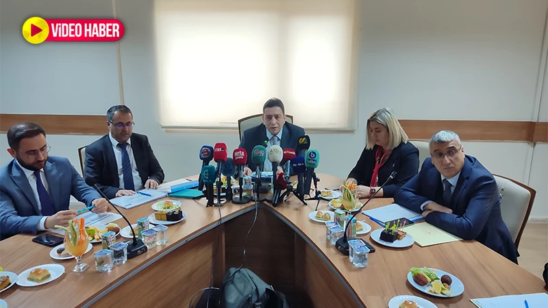 Şanlıurfa İl Sağlık Müdüründen flaş maske uyarısı! Covid-19 ve İnfluenza alarm veriyor