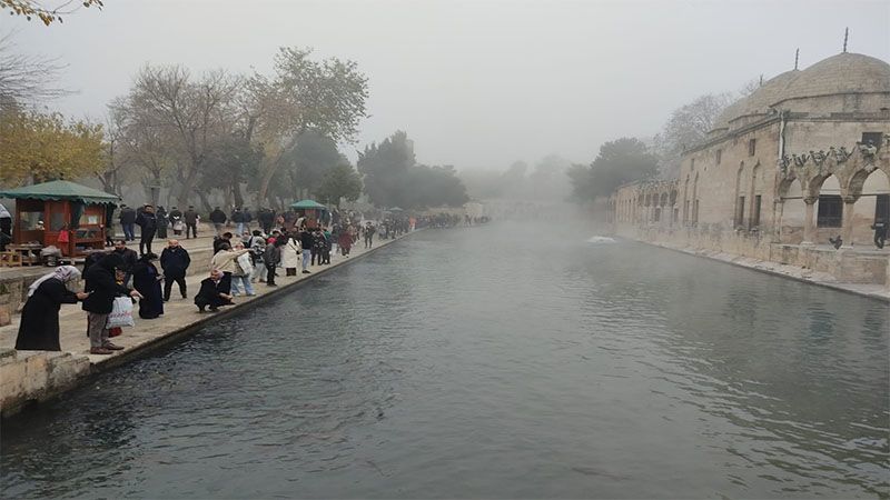 Şanlıurfa’da hava şartları nedeniyle program yeri değişti