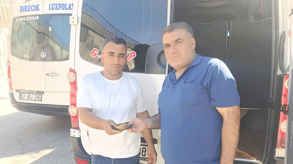 Şanlıurfa'da 'insanlık ölmemiş' dedirtti! 800 bin liralık altını sahibine verdi