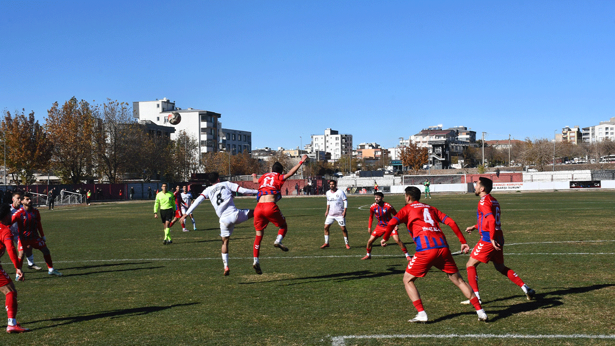 Siverek ve Viranşehir yenişemedi!