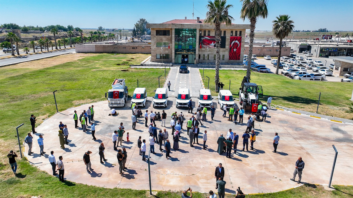 Harran’da hizmet ağı güçlendirildi! Yeni araçlar törenle hizmete girdi