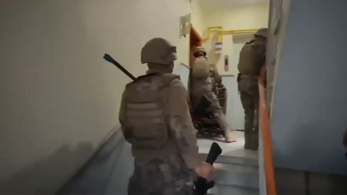 Şanlıurfa ayağında da büyük operasyon! Milyonlarca hap, tonlarca zehir